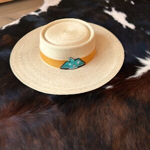 Charlie 1 horse hat like new